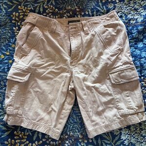 Eddie Bauer Men's Light Tan Cargo Shorts - 33 Waist